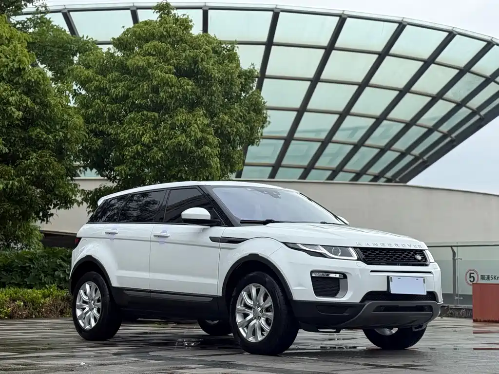 Land Rover Range Rover Evoque 2016 2.0T PURE