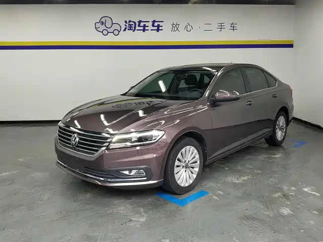 VOLKSWAGEN LAVIDA 2021