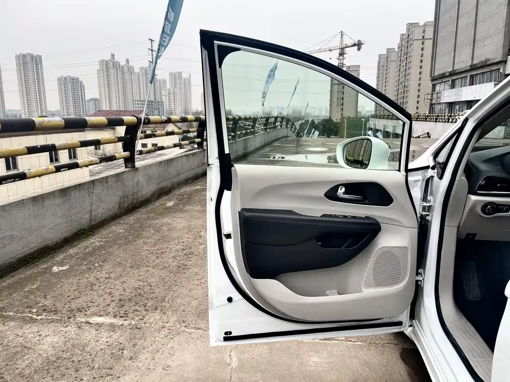 Chrysler Grand VoyagerPHEV PHEV 2019 3.6L