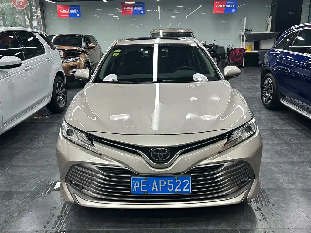 Toyota Camry 2019