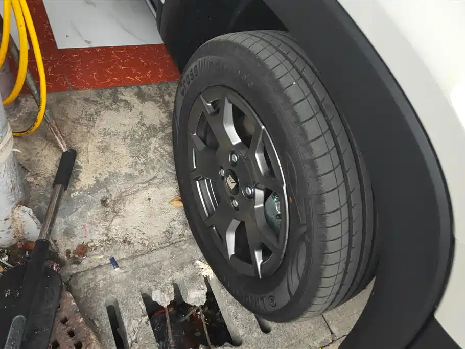 BAOJUN YUE ALSO PLUS