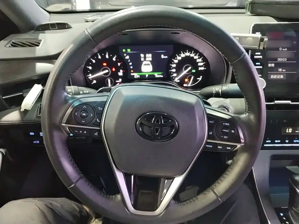 Toyota Avalon — миниатюра 11