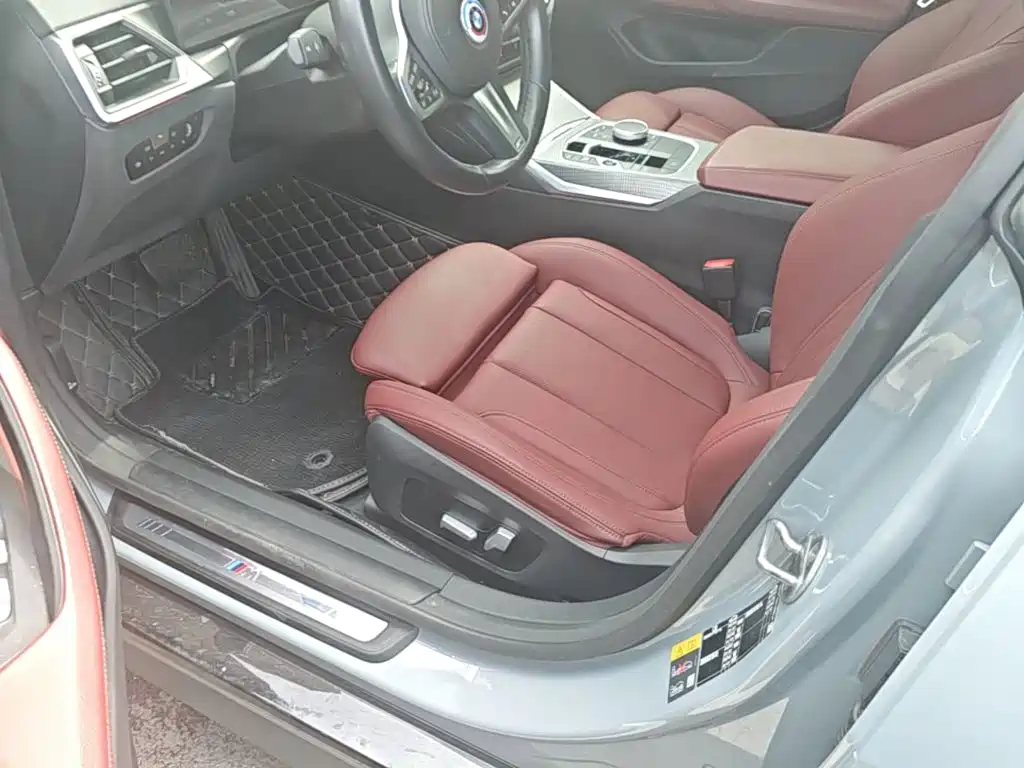 BMW i4 — миниатюра 20