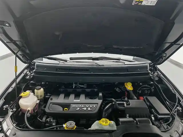 Dodge Journey — миниатюра 13