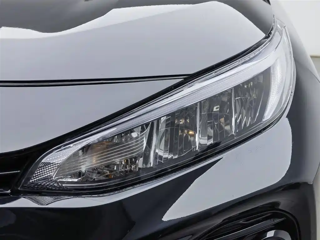 Toyota Wildlander 2022 2.0L CVT Luxury PLUS