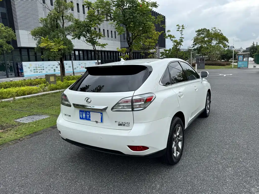 Lexus RX Classic — миниатюра 8