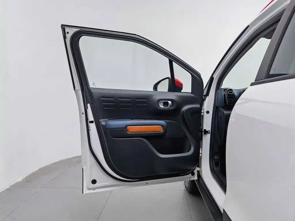 Citroen C4 Aircross — миниатюра 8