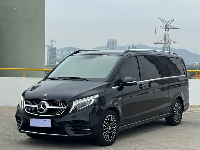 MERCEDES-BENZ V CLASS