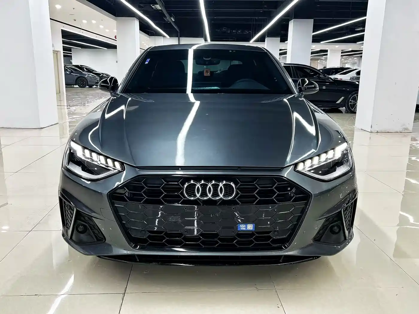 Audi A4L 2023 Silver/gray из Китая, фото 5