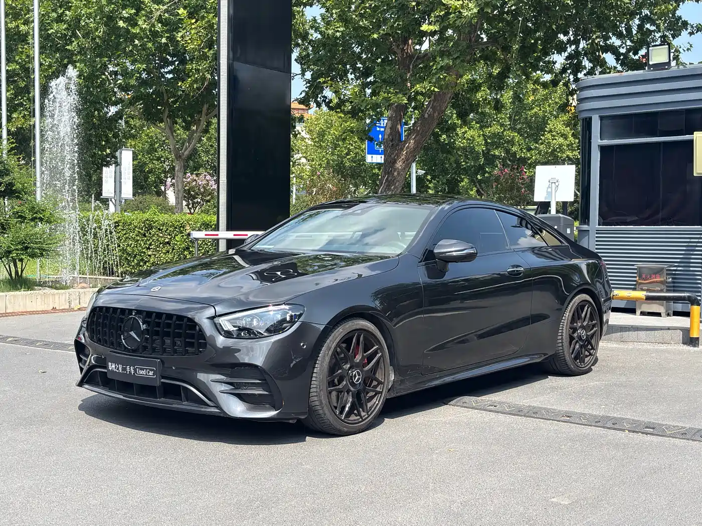 奔驰E级(进口) 2023款 E 300 轿跑车 2023