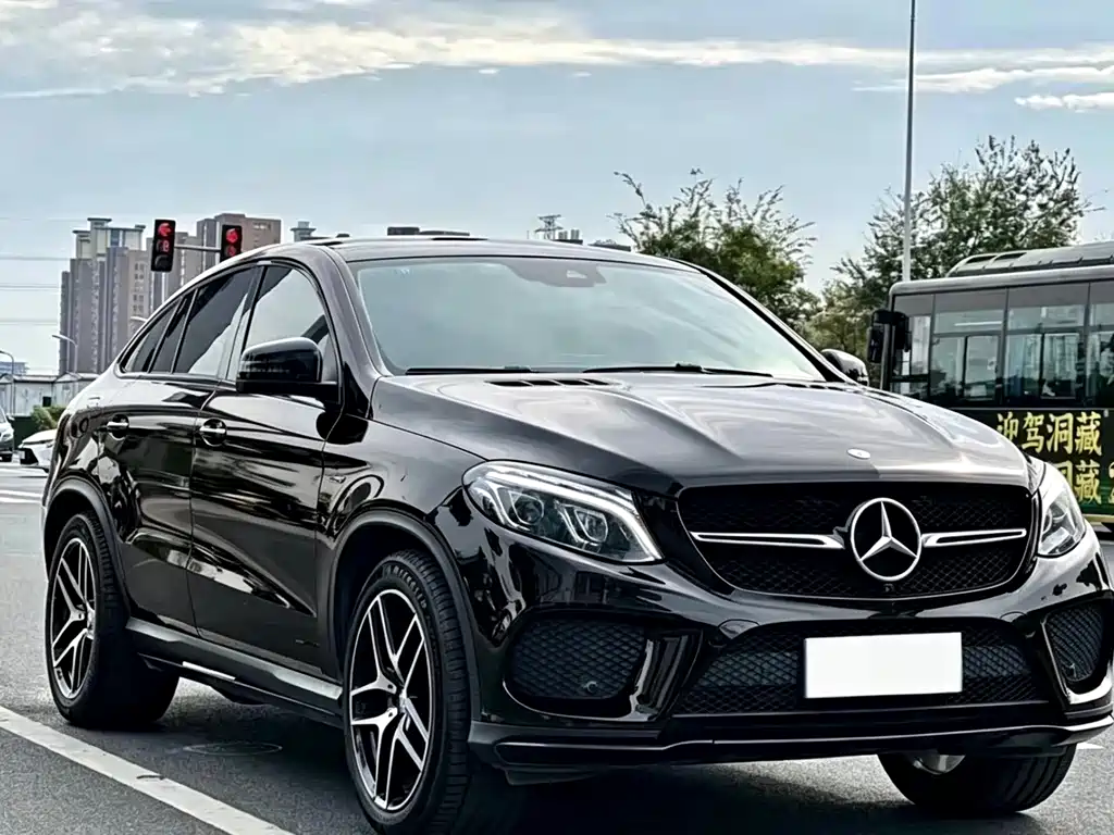 Mercedes-Benz GLE Coupe — миниатюра 3
