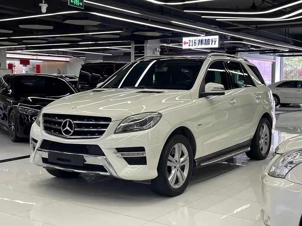 Mercedes-Benz M-Class