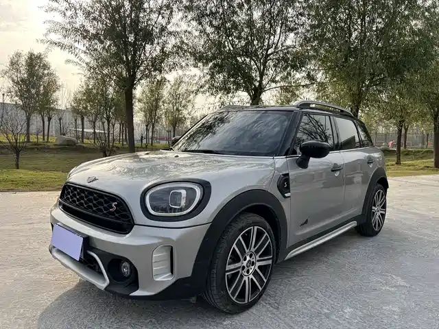 MINI COUNTRYMAN 2023