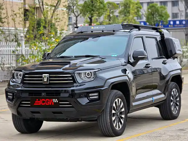 TANK TANK 700 NEW ENERGY 2025