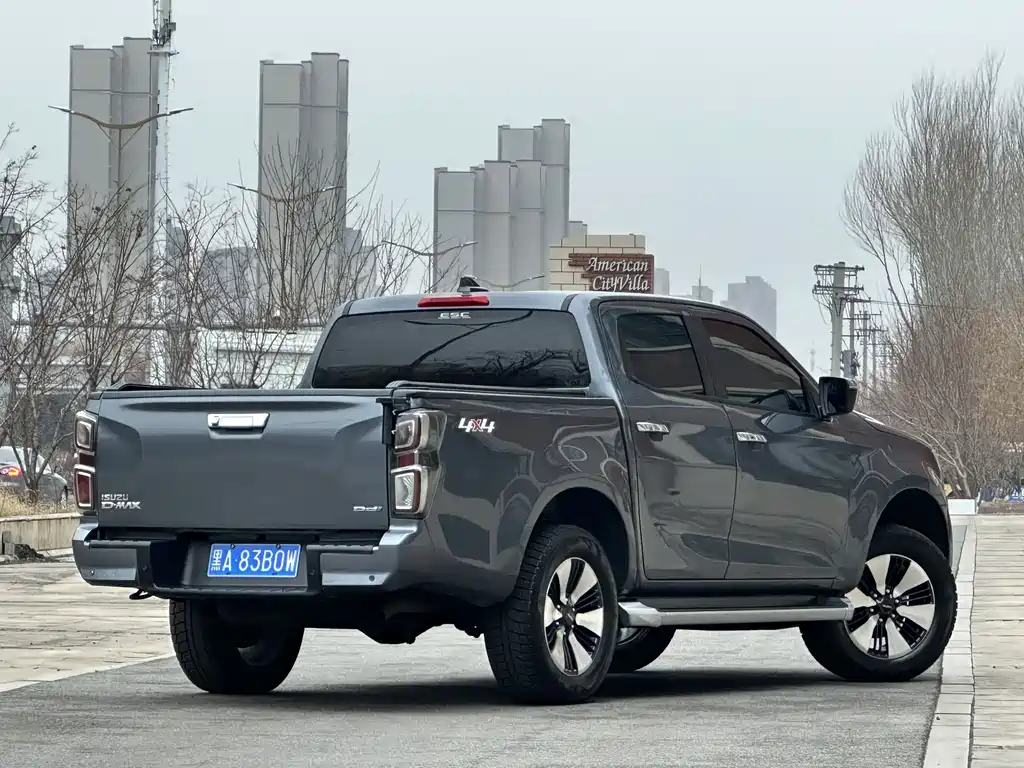 ISUZU D MAX