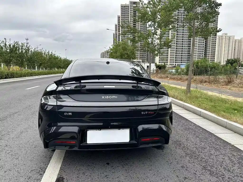 Xiaomi SU7 — миниатюра 8