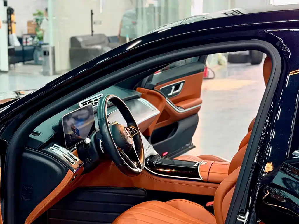 Mercedes-Benz S-Class — миниатюра 9