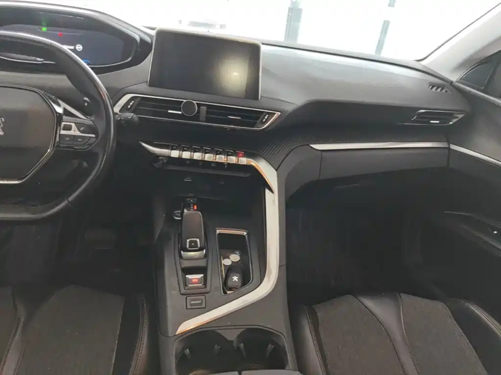 Peugeot 5008 — миниатюра 13