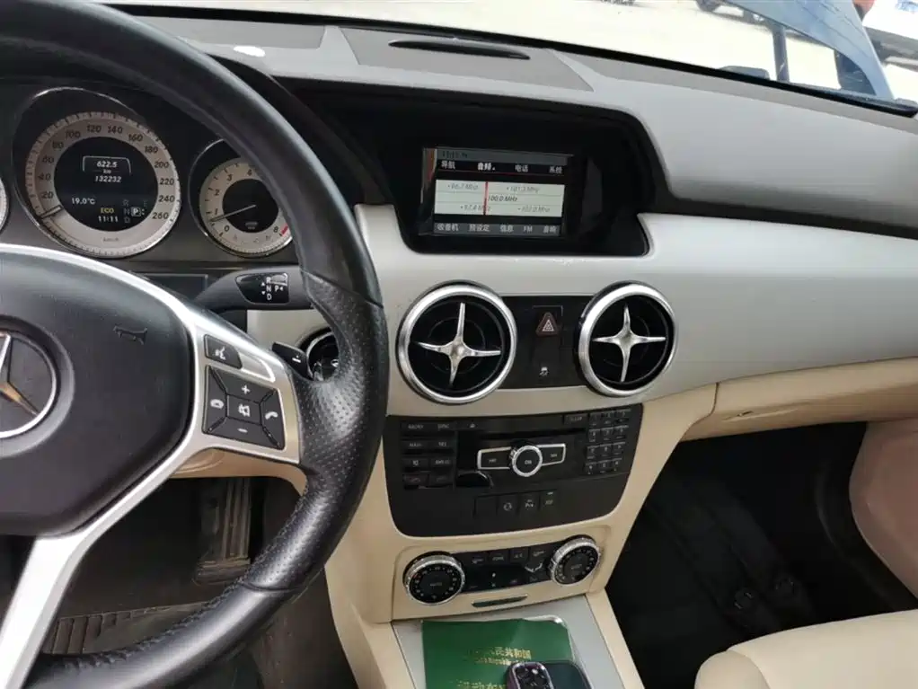 Mercedes-Benz GLK 2015 GLK 260 4MATIC