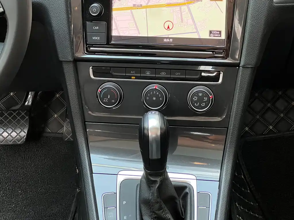 Volkswagen Golf 2019 200TSI DSG Comfort VI