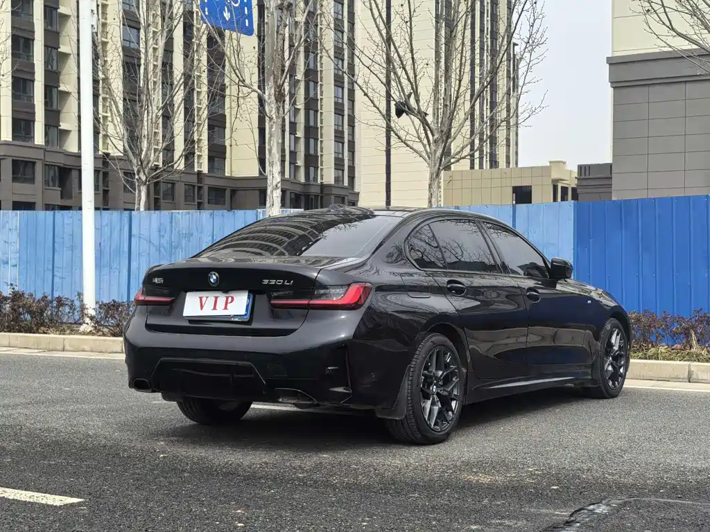 BMW 3 Series 3 2025 330Li M Sport