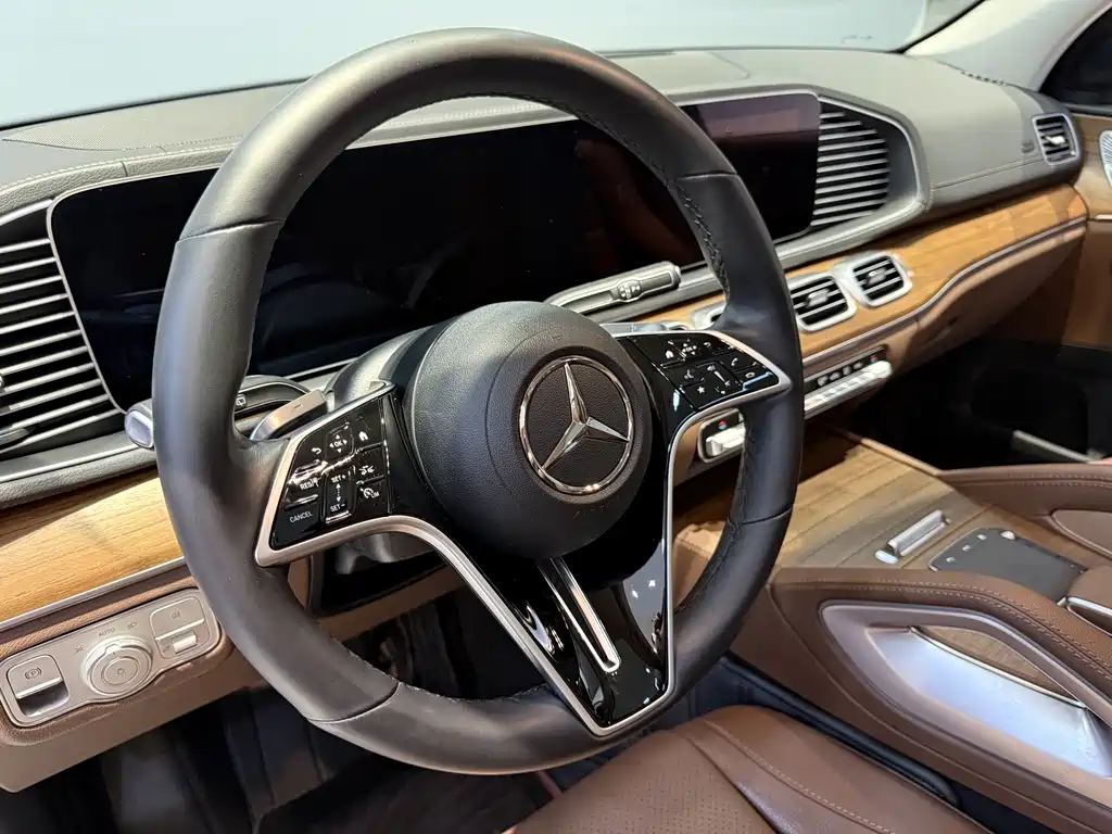 Mercedes-Benz GLE 2025 — фото 6