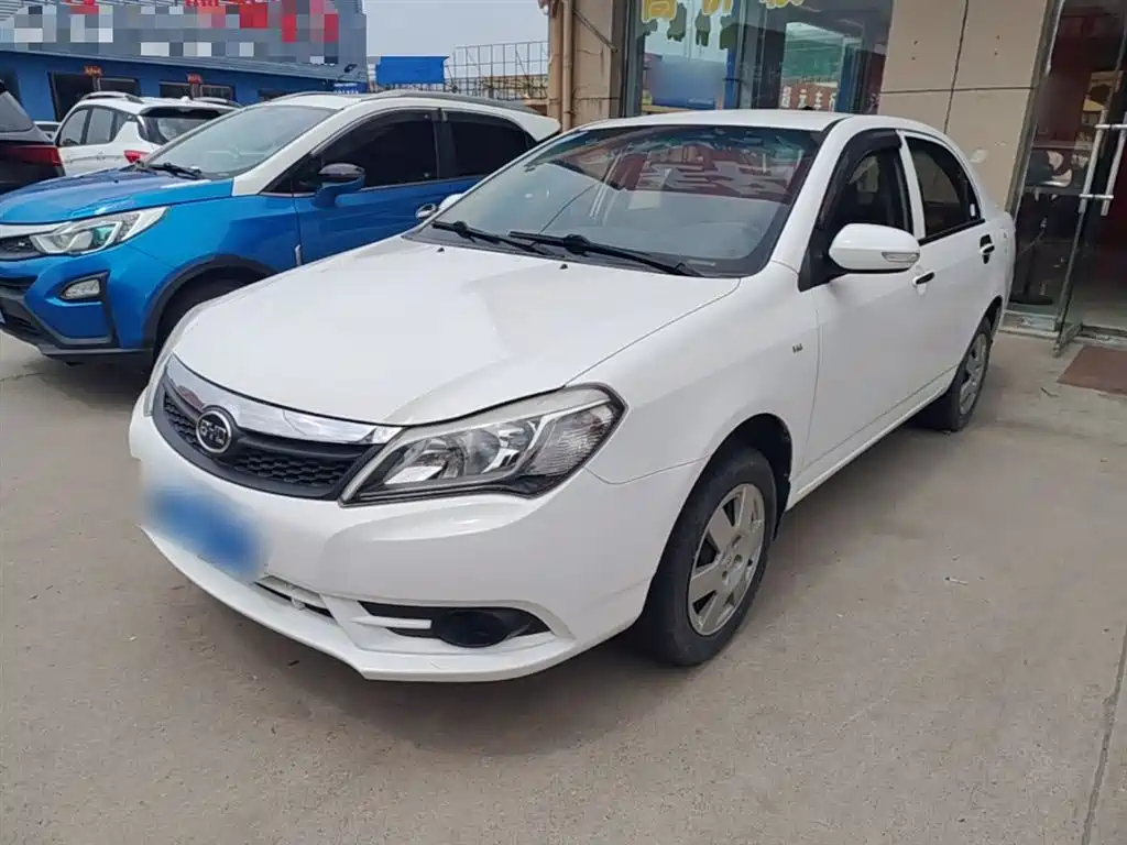 Купить BYD F3