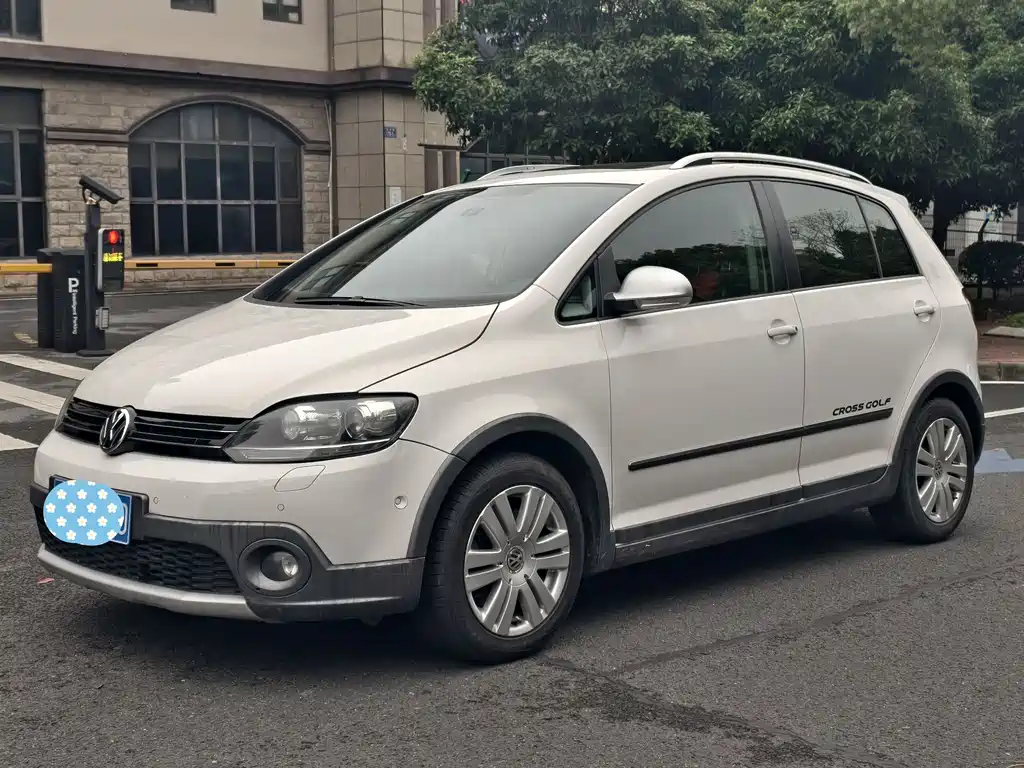 Купить Volkswagen Golf (Import)