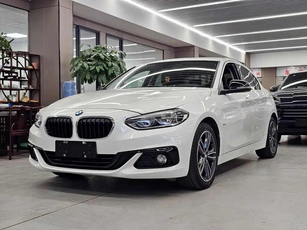 BMW 1 Series 2018