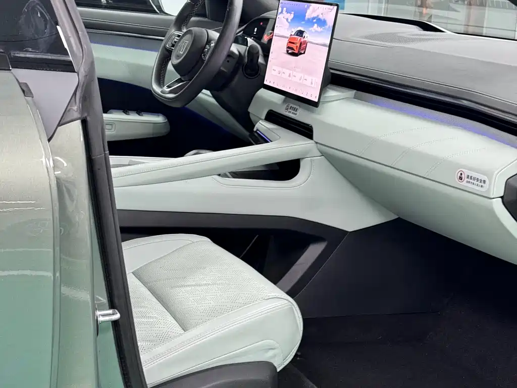 ZEEKR EXTREME KRYPTON 001