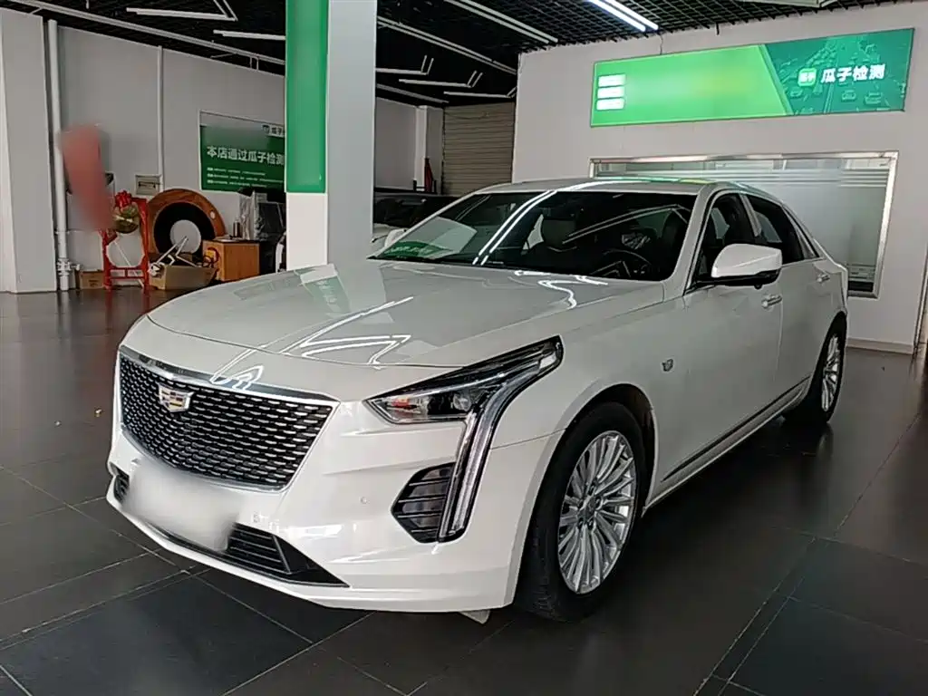 Cadillac CT6 2021