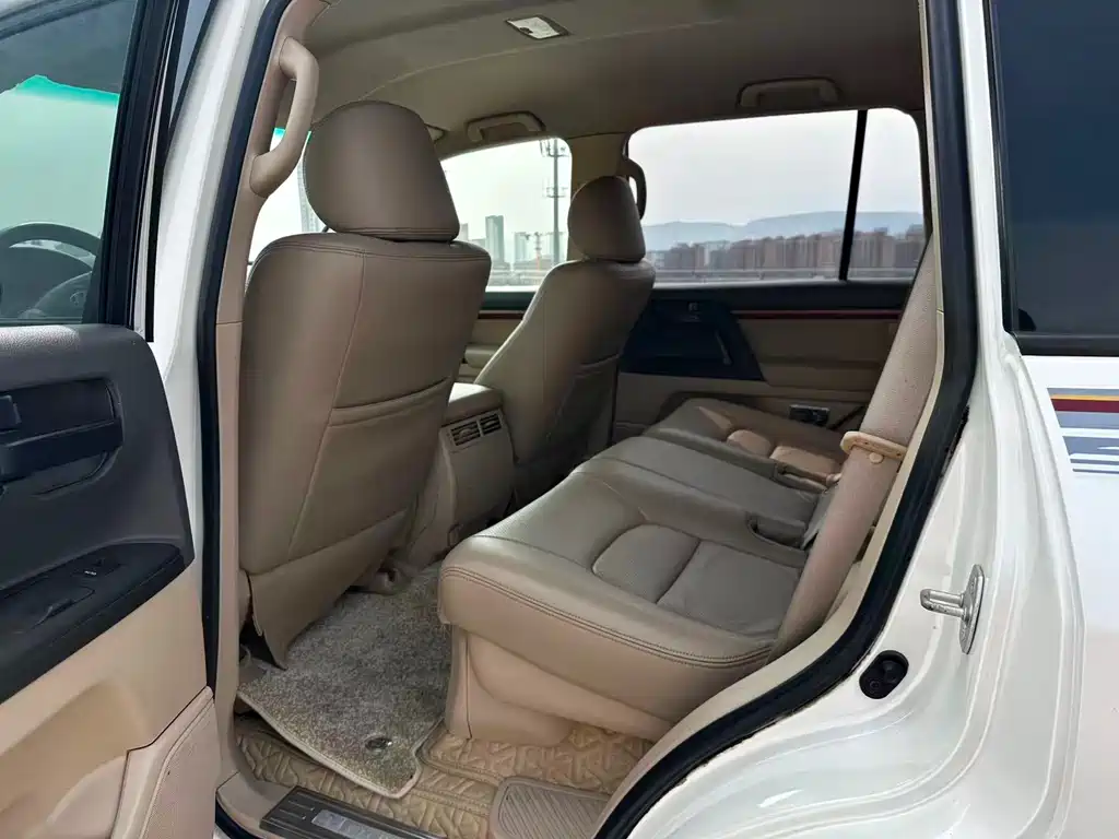 Toyota Land Cruiser 2015 4.0L V6