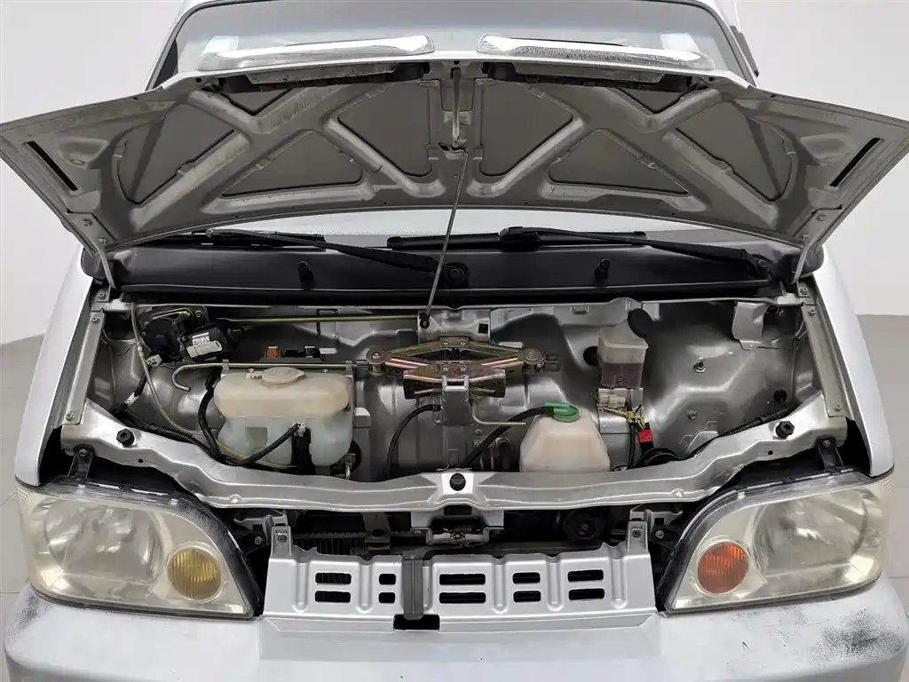 Dongfeng K17 2009 1.0L AF10-06