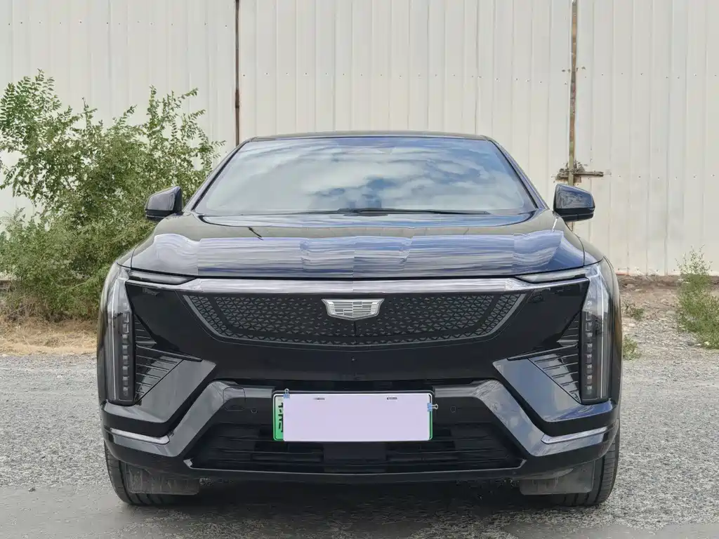 Cadillac IQ — миниатюра 2