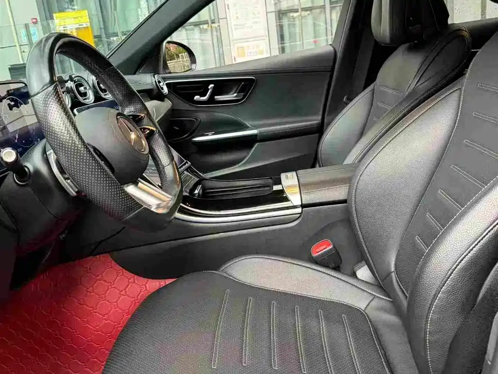 Mercedes-Benz C-Class — миниатюра 9