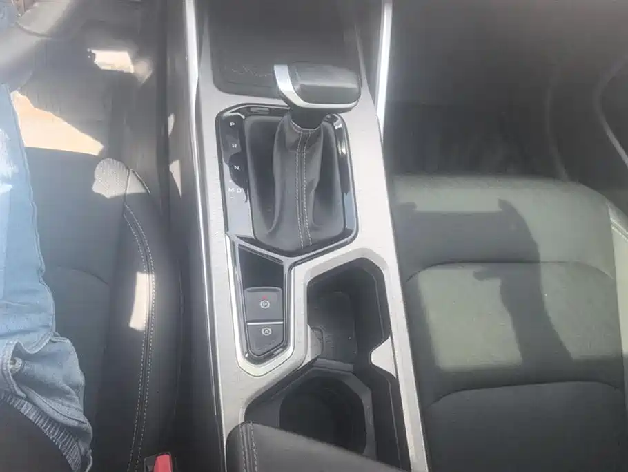 GEELY AUTOMOBILE EMGRAND