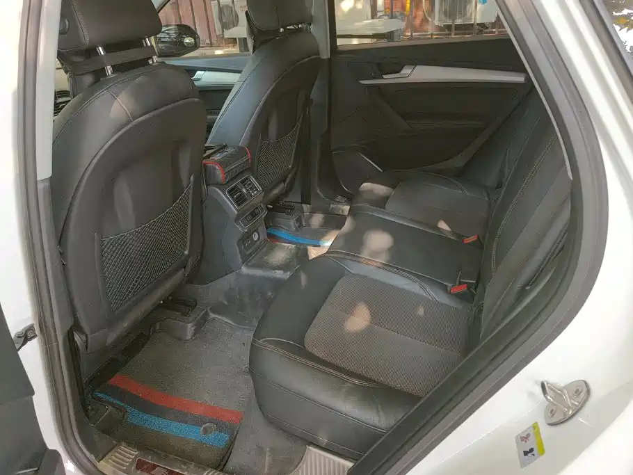 Audi Q5L — миниатюра 11