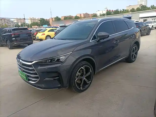 2022 BYD Tang