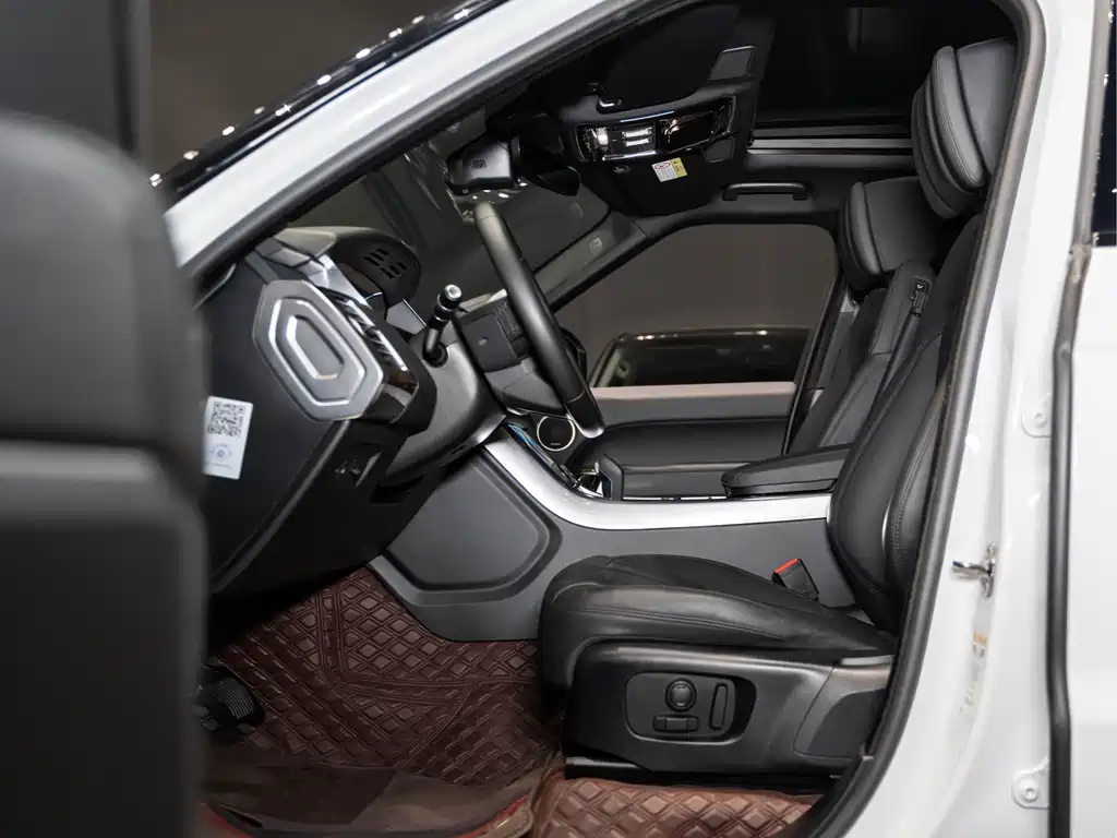 Land Rover Range Rover Sport PHEV P400e, фото 11