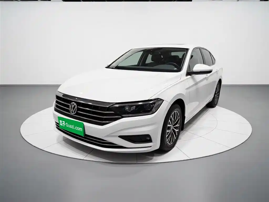 Volkswagen Sagitar 2019