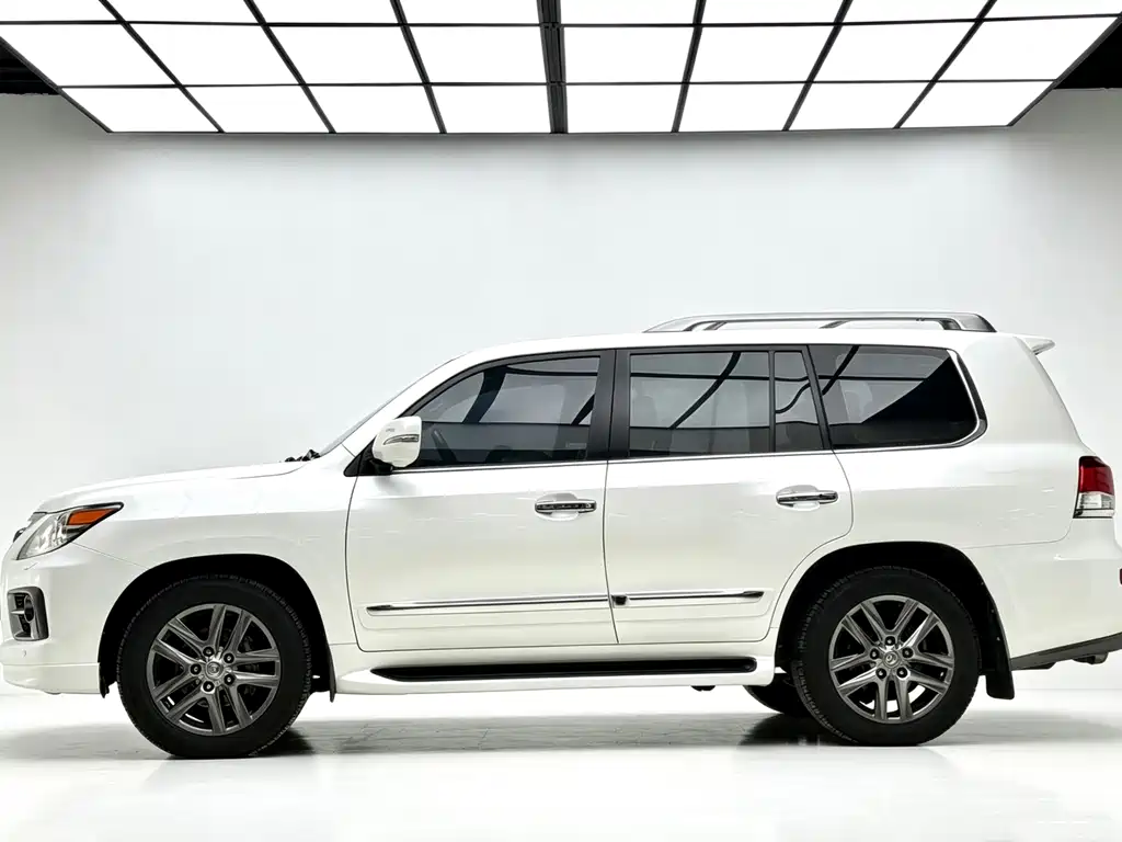 Lexus LX — фотографии объявления, Фото 4
