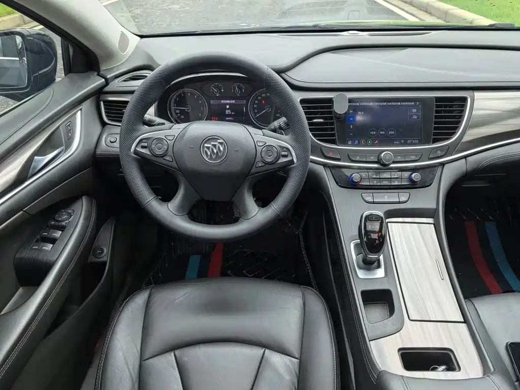 Buick LaCrosse — миниатюра 14