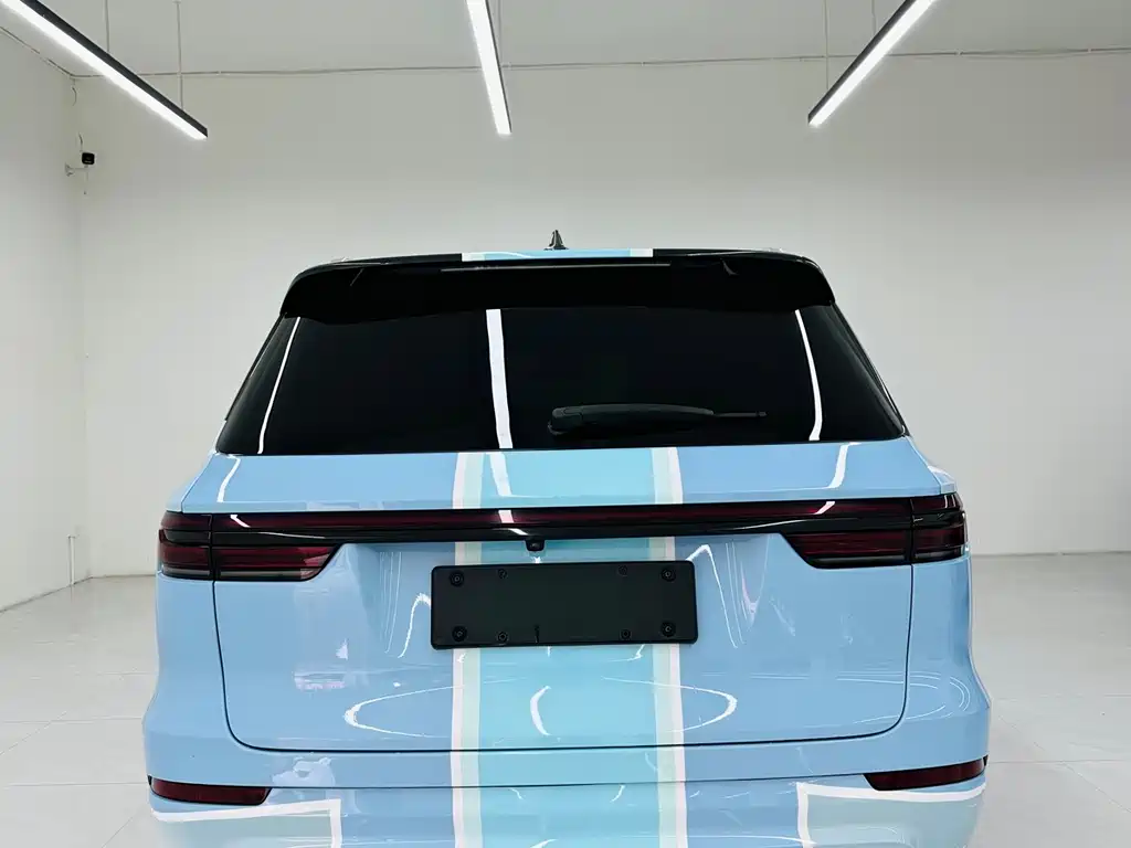 Li Auto ONE 2020 6 мест