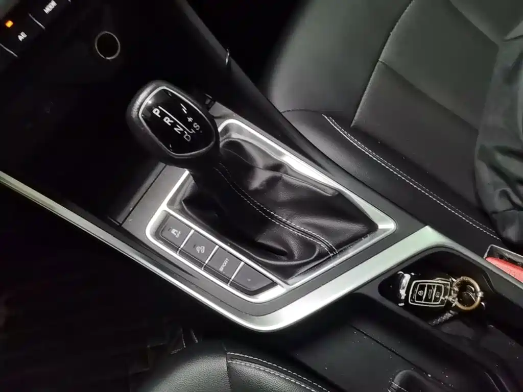 Geely Vision X3 — миниатюра 14