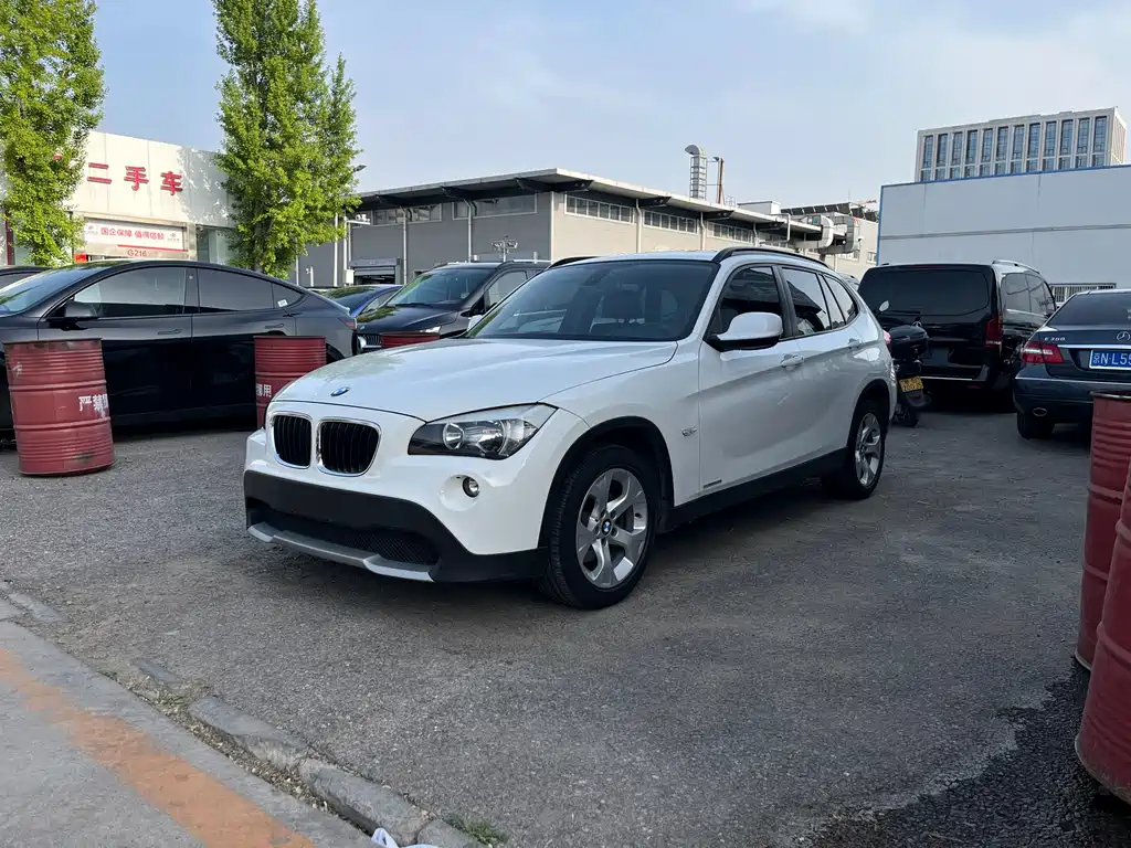 BMW X1 2012