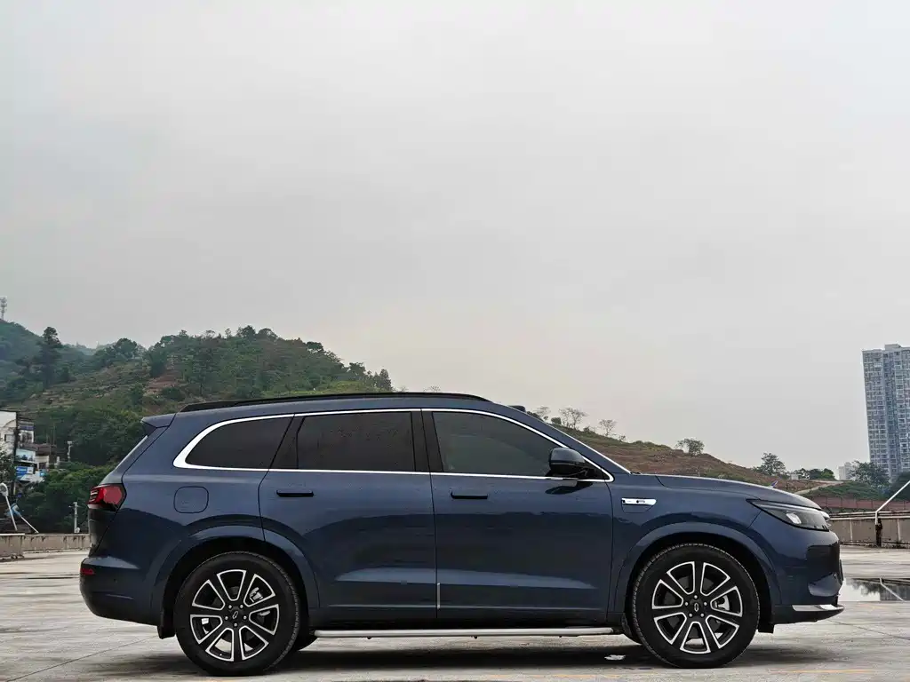 HONGMENG ZHIXING ASK THE WORLD M7