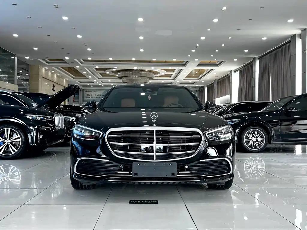 Mercedes-Benz S-Class — миниатюра 2