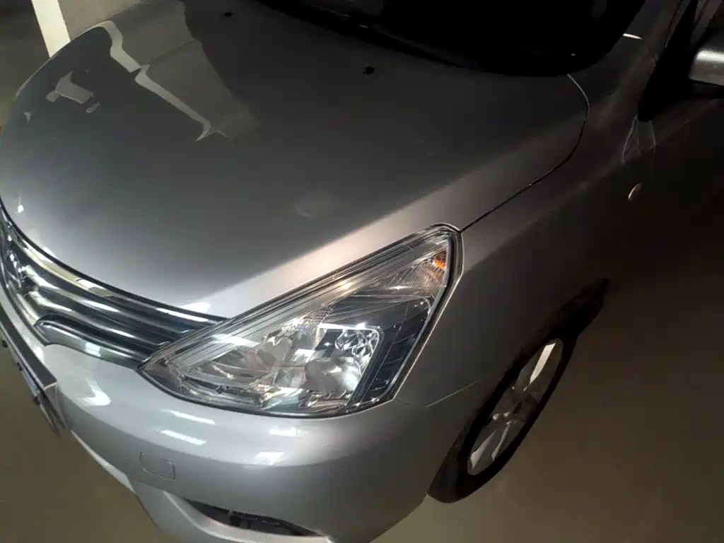 Nissan Livina — миниатюра 9