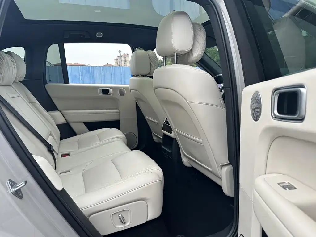 Li Auto Li L6 — миниатюра 10
