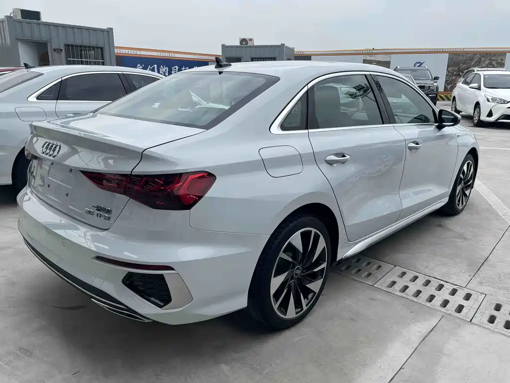 Audi A3 — миниатюра 4